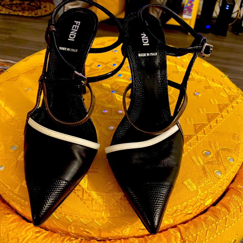 Authentic black and white Fendi heel size 38